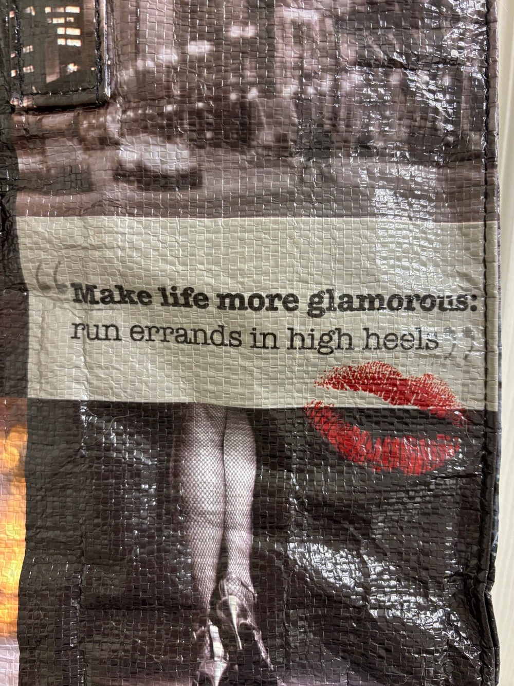 Textured shiny vinyl high heel themed shopper tote - Picture 5 of 12